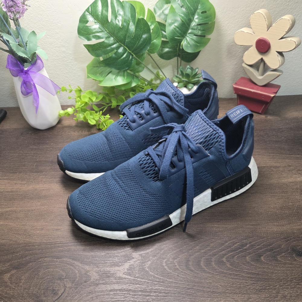 Size 8.5 - adidas NMD R1 Collegiate Navy - FY5983 MEN #0057